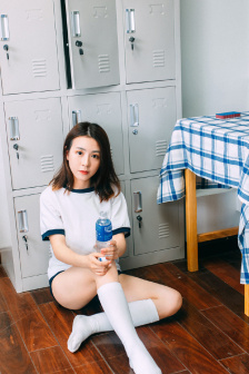 15学生初次破初视频免费